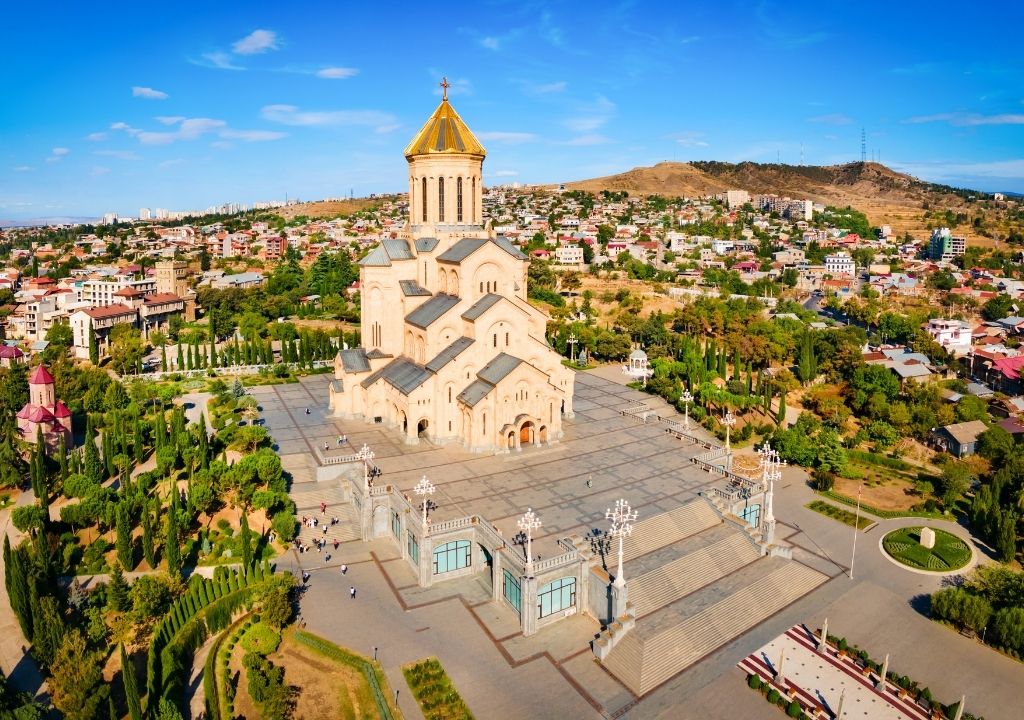 2026 Gürcistan Giriş Rehberi: Yeni Sigorta Kuralı ve Sarp Sınır Kapısı Geçişi