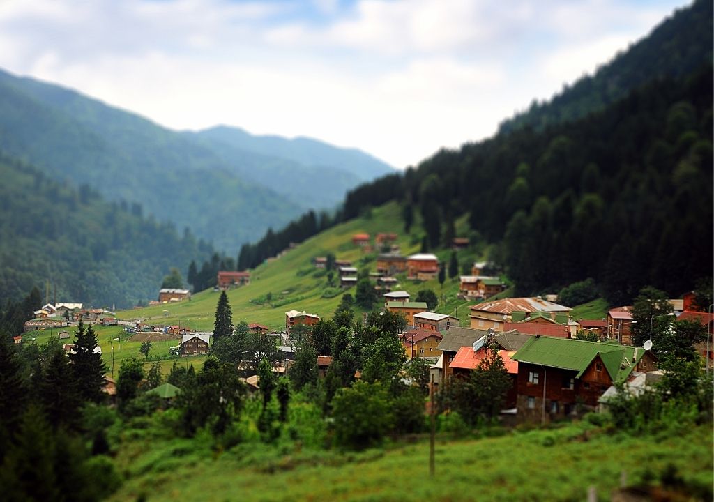Ankara Çıkışlı Karadeniz Turları: Yeşilin Kalbine Unutulmaz Bir Yolculuk