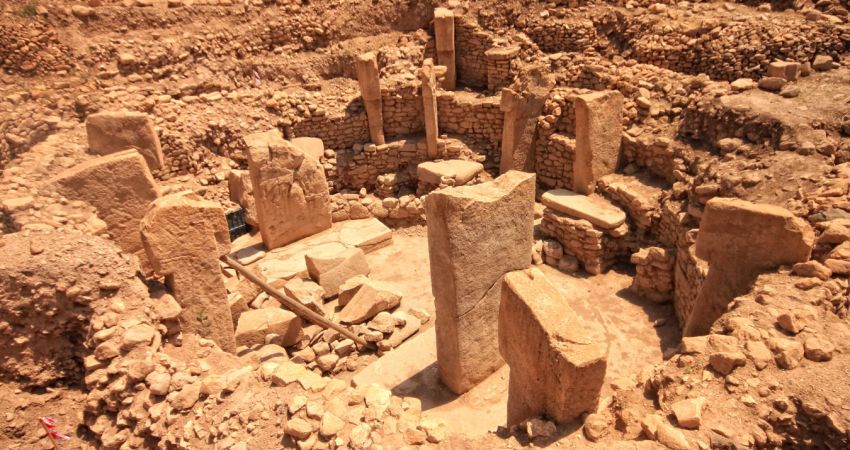 İstanbul Çıkışlı Uçaklı Fırat'tan Nemrut'a Gaziantep Şanlıurfa Adıyaman Kültür ve Gastronomi Turu