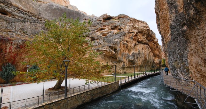 Ankara Çıkışlı Doğu Anadolu Turu (7 Gece 8 Gün)