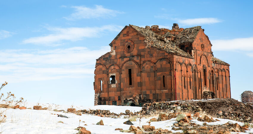 Yılbaşı Özel Turistik Doğu Ekspresi ile Kars Turu (Uçak Gidiş - Tren Dönüş)