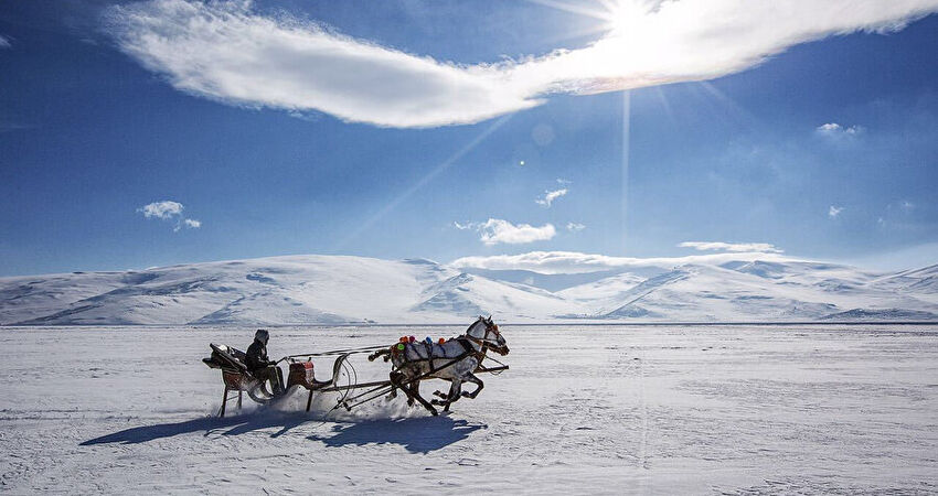 Ankara Çıkışlı Uçaklı Turistik Doğu Ekspresi ile Kars Turu (Kars-Erzurum Tren Yolculuğu)