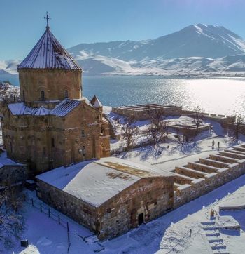 Ankara Çıkışlı Uçaklı Van Kars Erzurum Turu (Turistik Kars Erzurum Ekspresi ile Tren Yolculuğu)