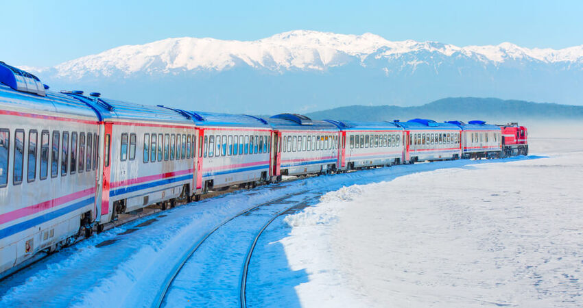 Ankara Çıkışlı Uçaklı Turistik Doğu Ekspresi ile Kars Turu (Kars-Erzurum Tren Yolculuğu)