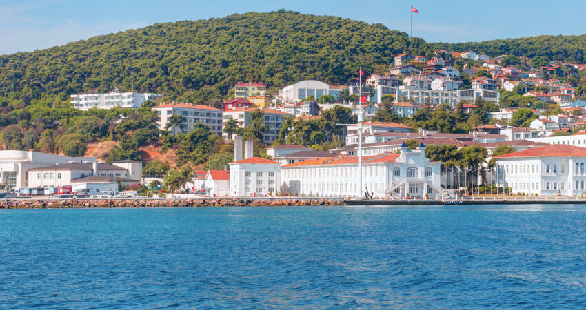 Hızlı Tren ile İstanbul Adalar Saraylar Şile Ağva Turu