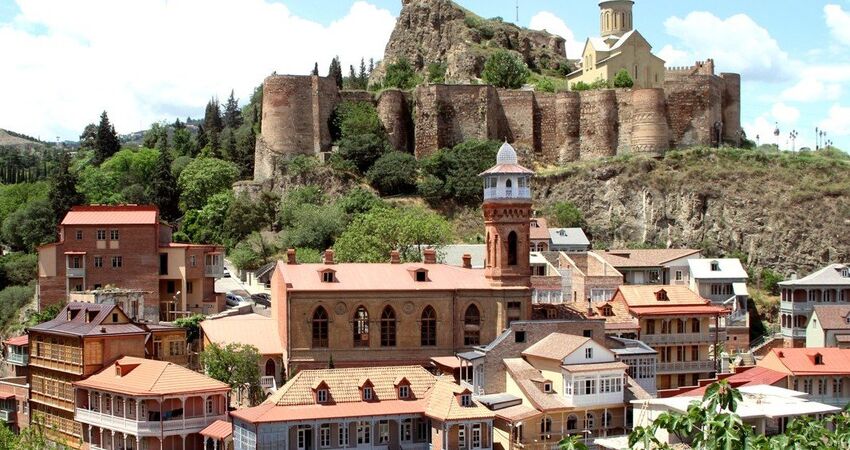 Ankara Çıkışlı Yılbaşı Özel Uçaklı Tiflis Batum Turu