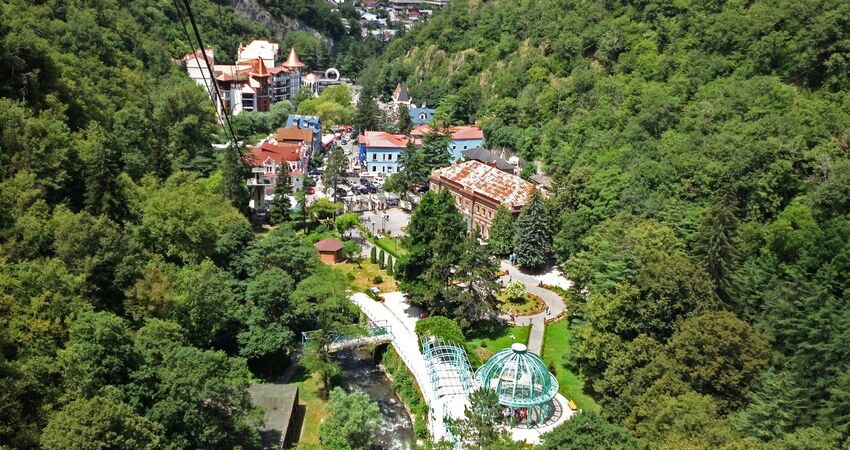 Ankara Çıkışlı Uçaklı Kars Borjomi Tiflis Batum Turu 