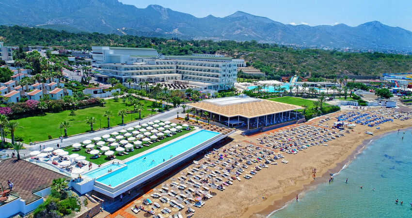 Kıbrıs Tatili - 5* Acapulco Resort Convention Spa