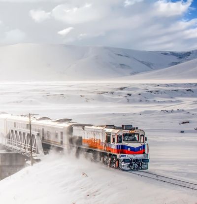 Turistik Doğu Ekspresi ile Kars Turu (Tren Gidiş - Uçak Dönüş)