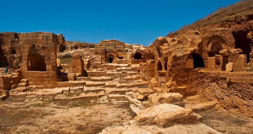 İstanbul Çıkışlı Butik Mardin Midyat Ezidi ve Süryani Köyleri Turu  (Sömestr Özel)