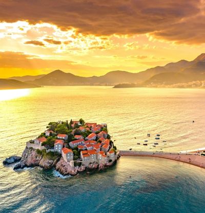 Dolu Dolu Ankara'dan Direkt Sefer İle Budva Turu